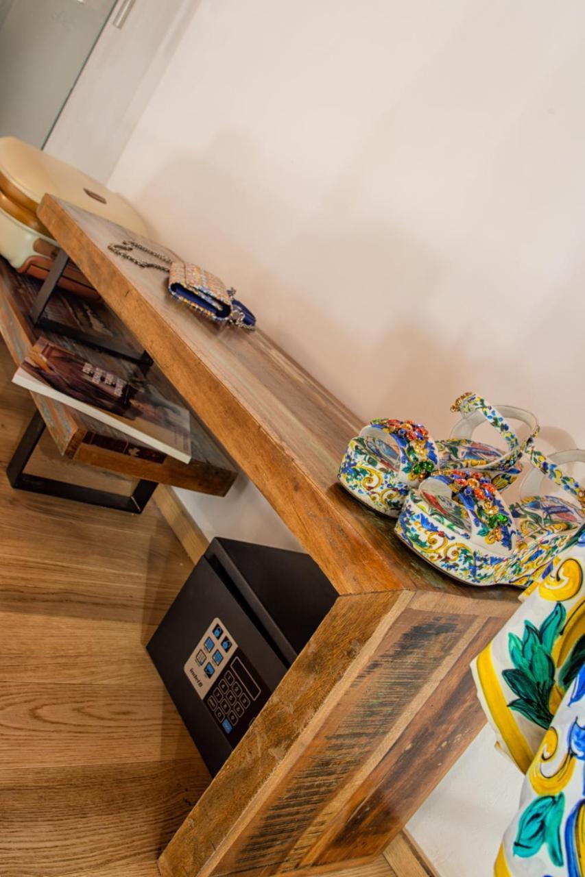 Le Maestranze Deluxe Rooms Sciacca Ngoại thất bức ảnh